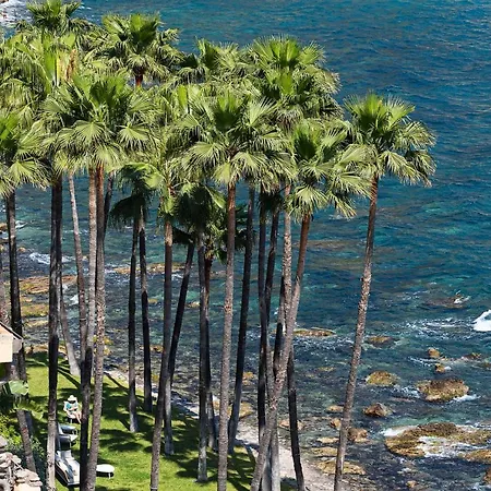 Atlantis Bay - Vretreats Ξενοδοχείο 5*