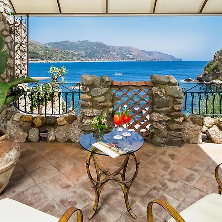 Atlantis Bay - Vretreats Ταορμίνα