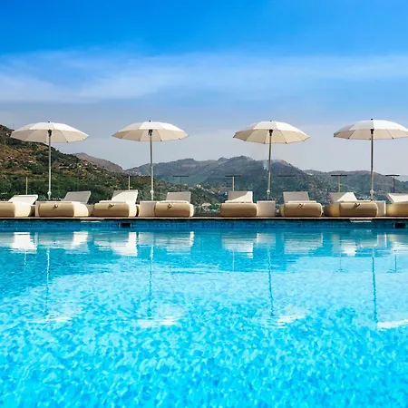 Ξενοδοχείο Atlantis Bay - Vretreats 5*