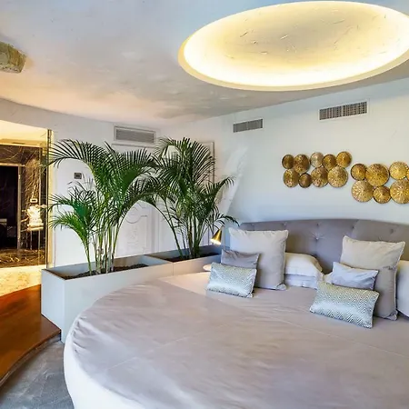 Atlantis Bay - Vretreats Ξενοδοχείο 5*